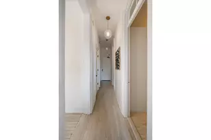 231 W 21st St, New York City, NY 10011 - Photo 8