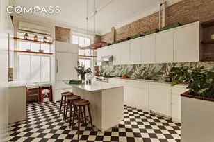 21 Bond St, New York City, NY 10012 - Photo 8