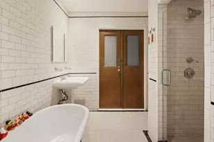 21 Bond St, New York City, NY 10012 - Photo 12