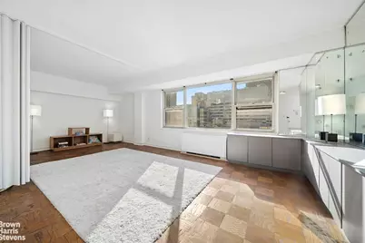 420 E 72nd Street #20C, New York City, NY 10021 - Photo 2