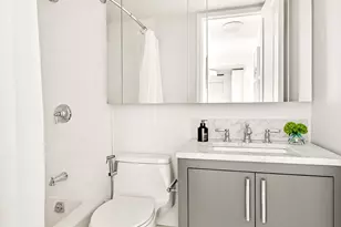 200 E 94th St, New York City, NY 10128 - Photo 6