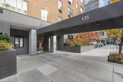 135 E 71st Street #3D, New York, NY 10021 - Photo 10