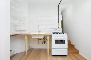 428 E 9th St, New York City, NY 10009 - Photo 4