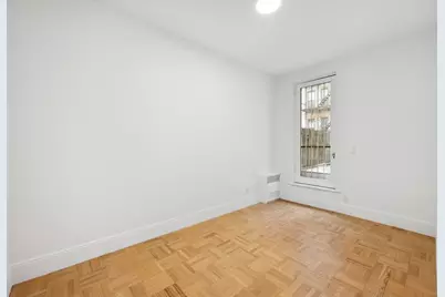 132 W 80th Street #4R, New York City, NY 10024 - Photo 2