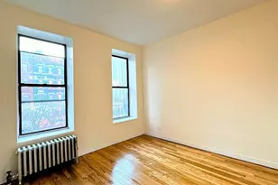 1574 3rd Ave, New York City, NY 10128 - Photo 4