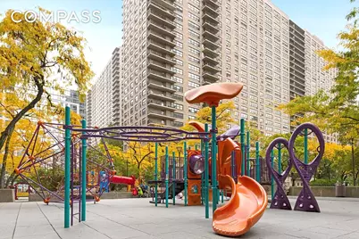 150 W End Avenue #16H, New York City, NY 10023 - Photo 12