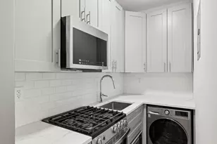 130 W 80th St, New York City, NY 10024 - Photo 6