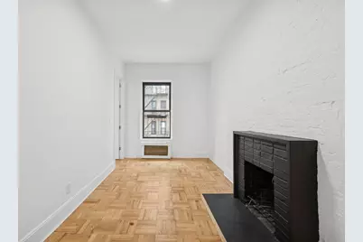 130 W 80th Street #5R, New York City, NY 10024 - Photo 10