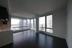 555 10th Ave, New York, NY 10018 - Photo 2