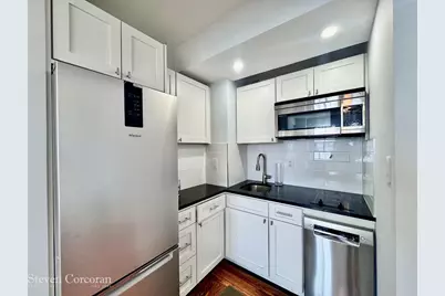 5 Tudor City Place #631, New York, NY 10017 - Photo 2