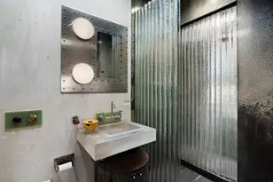 527 Hudson St, New York City, NY 10014 - Photo 24