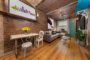 121 E 10th St, New York, NY 10003 - Photo 2