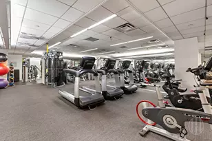 310 E 53rd St, New York, NY 10022 - Photo 16