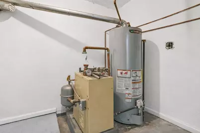 1043 E 101st Street, Brooklyn, NY 11236 - Photo 24