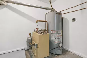 1043 E 101st St, Brooklyn, NY 11236 - Photo 24