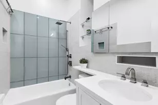 250 W 103rd St, New York, NY 10025 - Photo 8