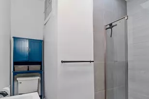 35-33 34th St, New York City, NY 11106 - Photo 14