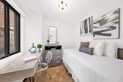 345 E 73rd Street #5E, New York City, NY 10021 - Photo 6