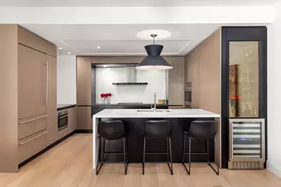 318 E 81st Street #2, New York City, NY 10028 - Photo 1