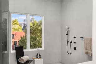 94 Pioneer St, Brooklyn, NY 11231 - Photo 12