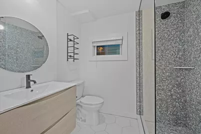 318 Beach 101st Street, Rockaway Beach, NY 11694 - Photo 12