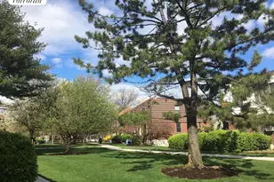 70-25 Park Dr E, New York City, NY 11367 - Photo 6