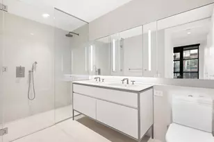 215 N 10th St, Brooklyn, NY 11211 - Photo 6