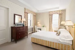 131 E 69th St, New York, NY 10021 - Photo 14