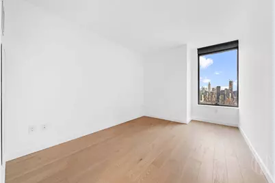 3 Court Square #5601, New York City, NY 11101 - Photo 12