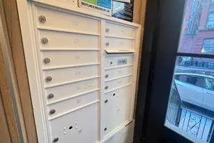 356 W 48th St, New York City, NY 10036 - Photo 22