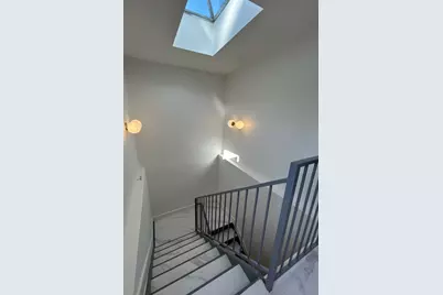 356 W 48th Street #2A, New York City, NY 10036 - Photo 20