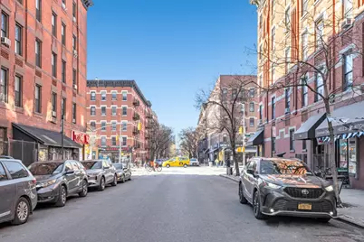 356 W 48th Street #2A, New York City, NY 10036 - Photo 24