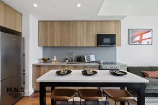 34-35 44th St, New York City, NY 11101 - Photo 2