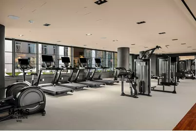 34-35 44th Street #1225, New York City, NY 11101 - Photo 18