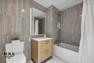 34-35 44th St, New York City, NY 11101 - Photo 8