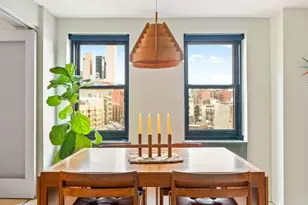 300 W 23rd St, New York City, NY 10011 - Photo 2