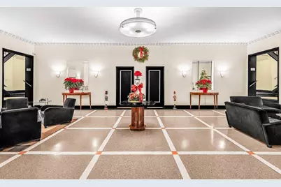 225 E 74th Street #2M, New York City, NY 10021 - Photo 10