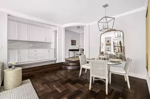 225 E 74th St, New York City, NY 10021 - Photo 4