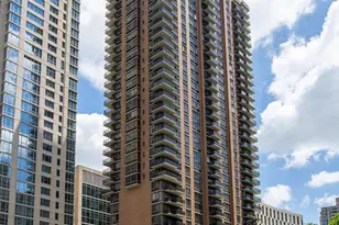 161 W 61st St, New York City, NY 10023 - Photo 10