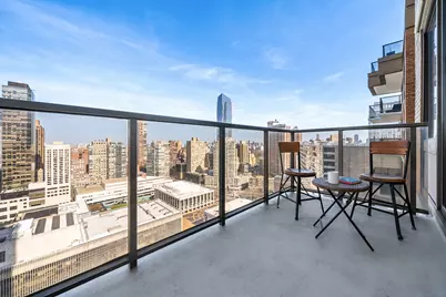 161 W 61st Street #35E, New York, NY 10023 - Photo 4
