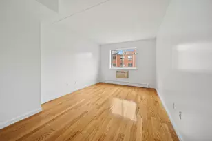 63 E 119th St, New York, NY 10035 - Photo 10