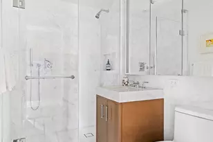 210 Warren St, New York City, NY 10282 - Photo 12