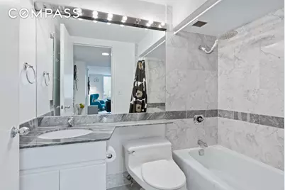 236 E 47th Street #15E, New York, NY 10017 - Photo 6
