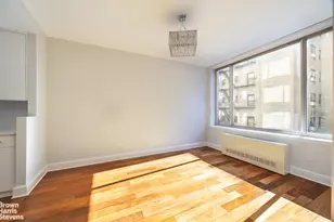 308 E 72nd St, New York, NY 10021 - Photo 4