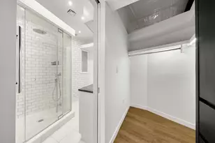 107 W 25th St, New York, NY 10001 - Photo 12