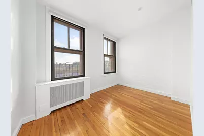 119 South Street #3D, New York, NY 10038 - Photo 2