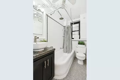 235 E 22nd Street #4M, New York, NY 10010 - Photo 6