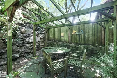 2253 Edsall Avenue, New York City, NY 10463 - Photo 20