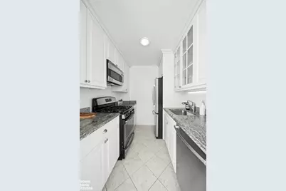 245 E 25th Street #15B, New York City, NY 10010 - Photo 12