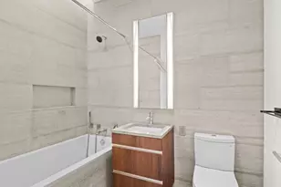 21-21 31st St, New York City, NY 11105 - Photo 12